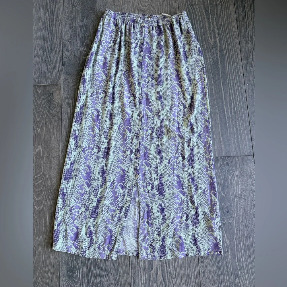 Free People Katie Button Front Midi Skirt in Purple Teal Snakeskin Print Size XS